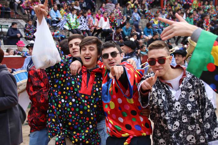 Lehenengo zezen festa, prime 5 1551374816698