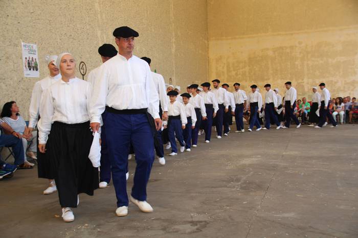 Bedaioko ingurutxoa ezin falta festetan 14 1473618727165