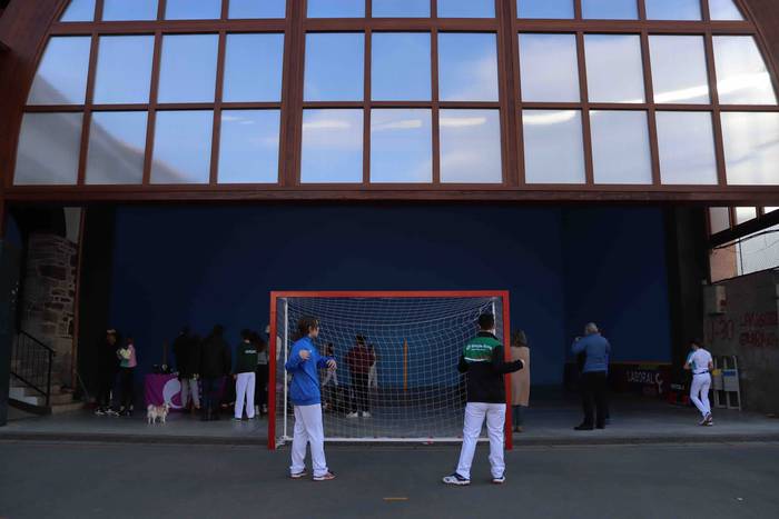 Eskuz binakako Master Labora 4 1644754819201