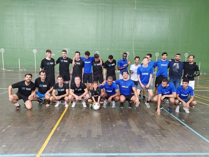 Valientes taldeak irabazi du 8 1688550681332