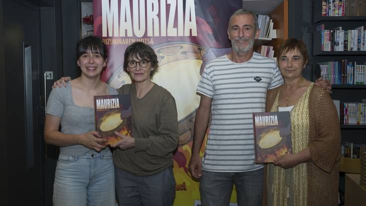 Maurizia, ikonoaren atzeko bizi puskak