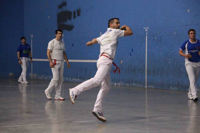 oinatz bengoetxea, belauntza 17 1646508187992