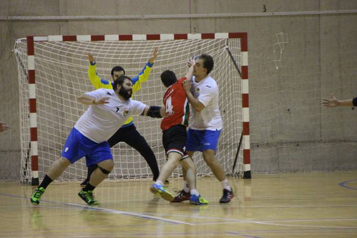 tolosa eskubaloi vs askartza 2015 2 1447676378662