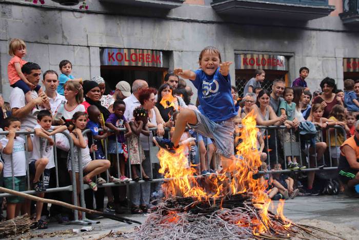 Txikienak ere saltoka 53 1561316752292