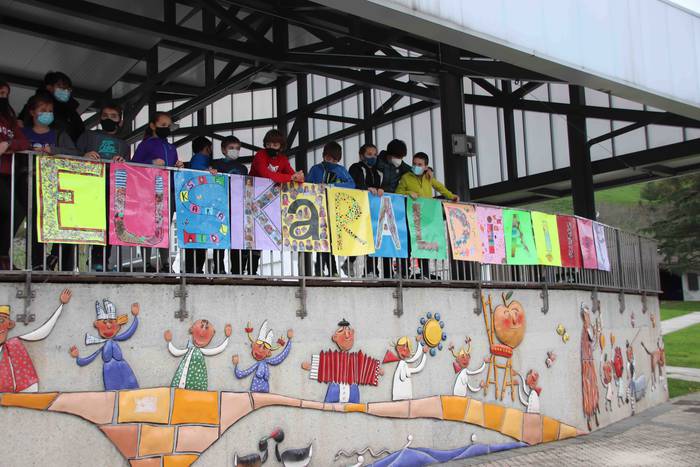 Herriko ikastetxeek 'Euskara 25 1607009890271