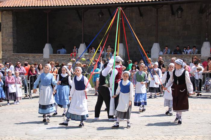 Artisau eta janari azoka iruran 2 1465128720891