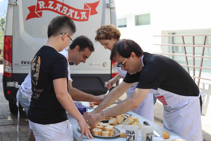 Beroari aurre egiteko, sagar 14 1659872994744