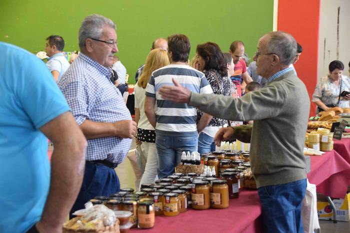 Jendetza mugitzen duen eguna 19 1538313127238