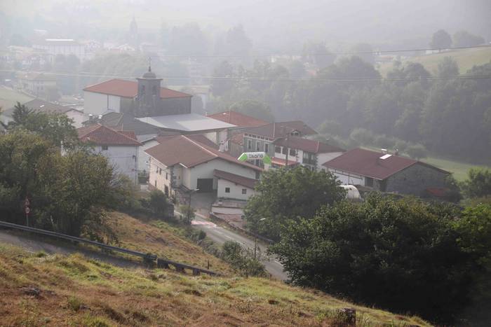 Mendi bizikleta lasterketare 74 1660377652820