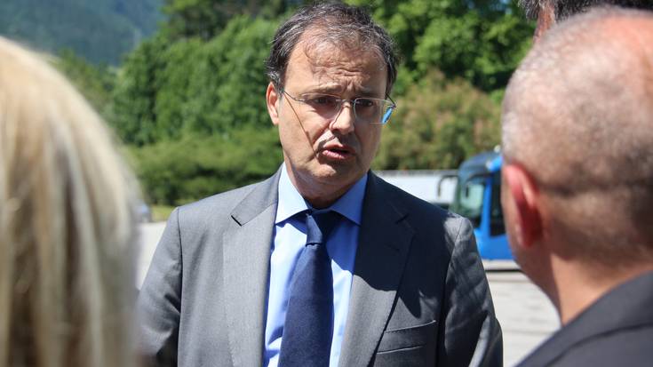 Osasun sailburuak aurkeztutakoa «iruzurra» dela uste du Kontseilu Sozialistak