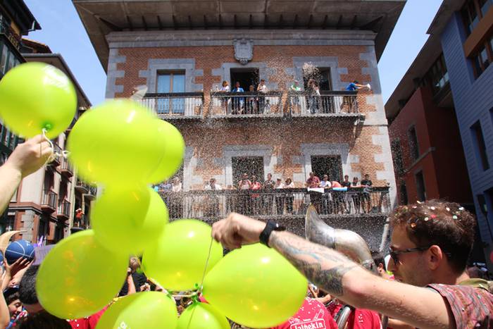 Euskarari indar ufada 144 1495896036964