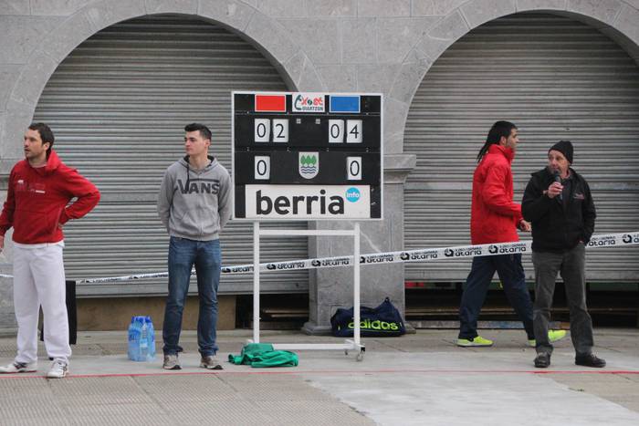 Bote luzea Amezketan 11 1459595132811