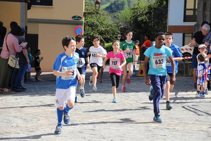 Haur, gazte eta heldu krosea 72 1491742210716