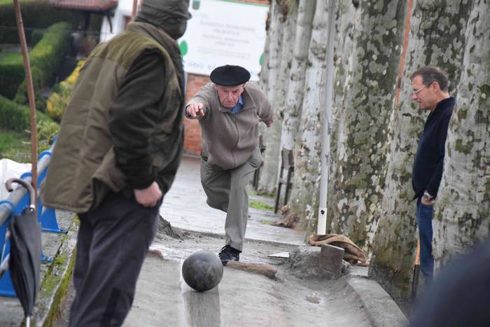 Bola txapelketa jokatu dute Belauntzan 20 1544875351471