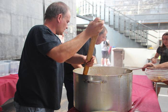 Txekor usainak bilduta 9 1502031047113