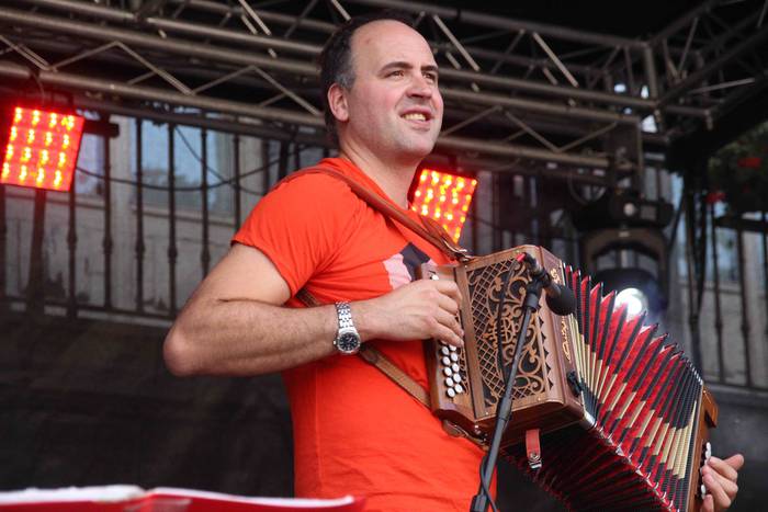 Bero sargoria, sagardoz bust 115 1532983481153