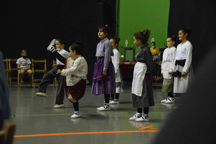 Oinak arin, festa giroan 27 1624725549926