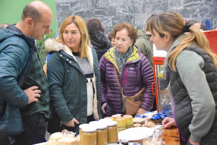 Altzoko azoka berezia 2018 olentzerotan jakin minez 26 1544358834246