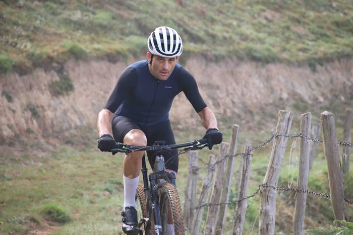 Mendi bizikleta lasterketare 68 1660377649386