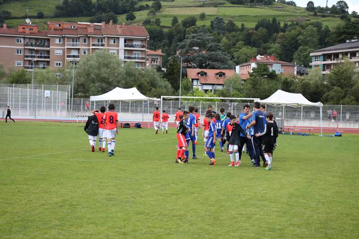 V. Urtzi Gurrutxagaren Oroim 25 1529170926403