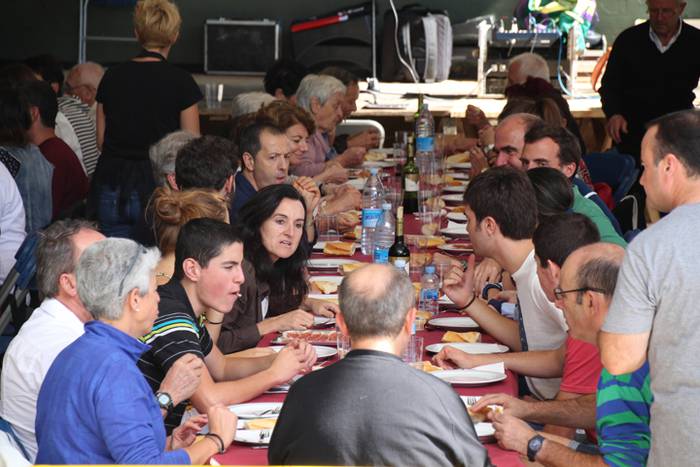 Festa giroa Aldaban 32 1475414201907