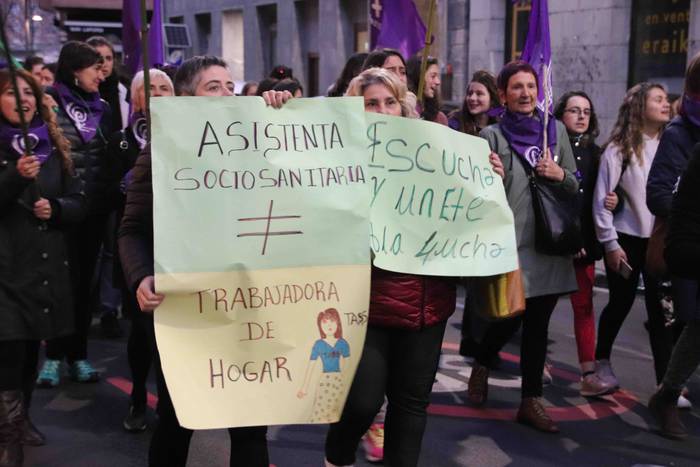 "Mundua geratu dugu" 35 1552072543274