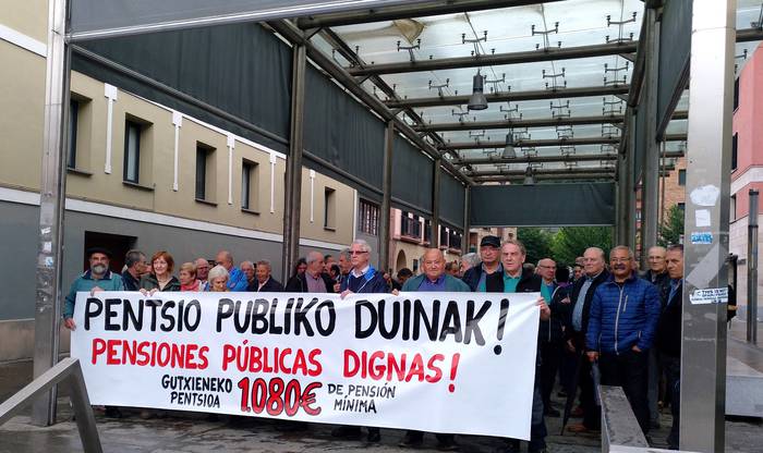 Pentsiodunen mobilizazio jendetsua Amasa Villabonan