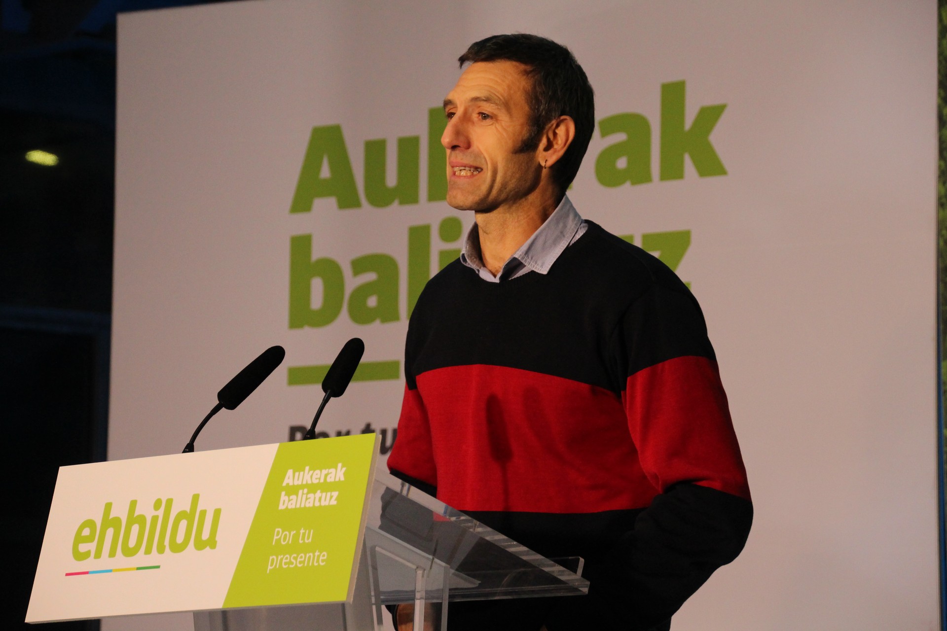 "Justizia sozialeko politika" egiteko borondatez aurkeztu du, bere burua, Andu Martinez de Rituertok