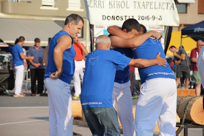 Txapel berdinduena, gipuzkoarren buruan 79 1473085771518