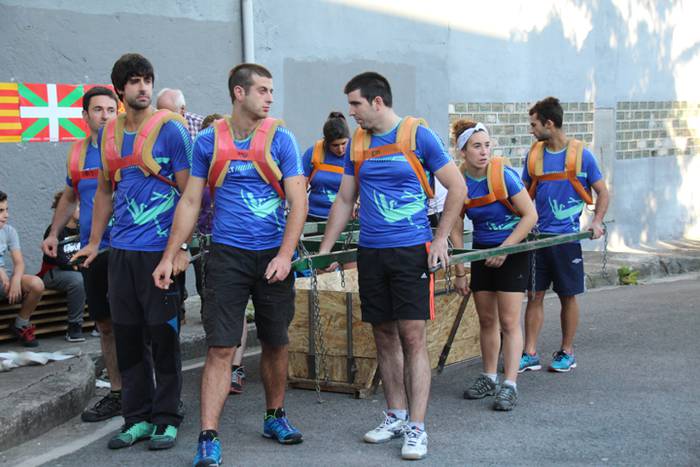 Gazteak nagusi, ximaurra gar 1 1507490353975