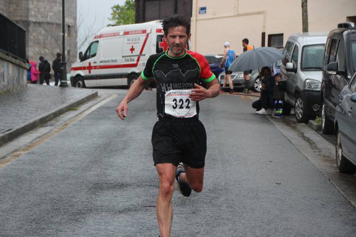 Aitziber Ibarbia eta Julen L 23 1493553849252