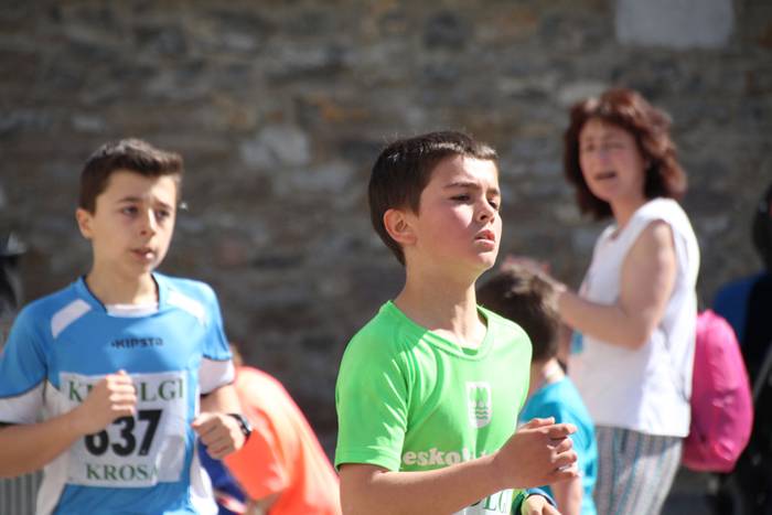 Haur, gazte eta heldu krosea 75 1491742228996