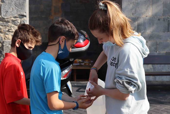 Haur, gazte eta helduen kros 2 1622368773509