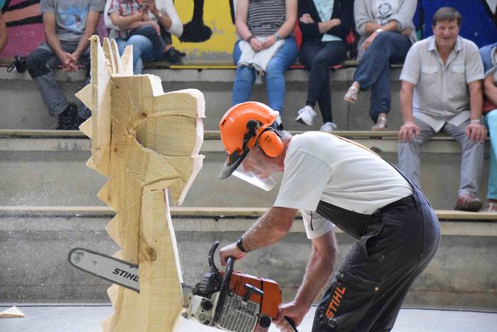 Larraul san bartolome eguna  12 1535187549835