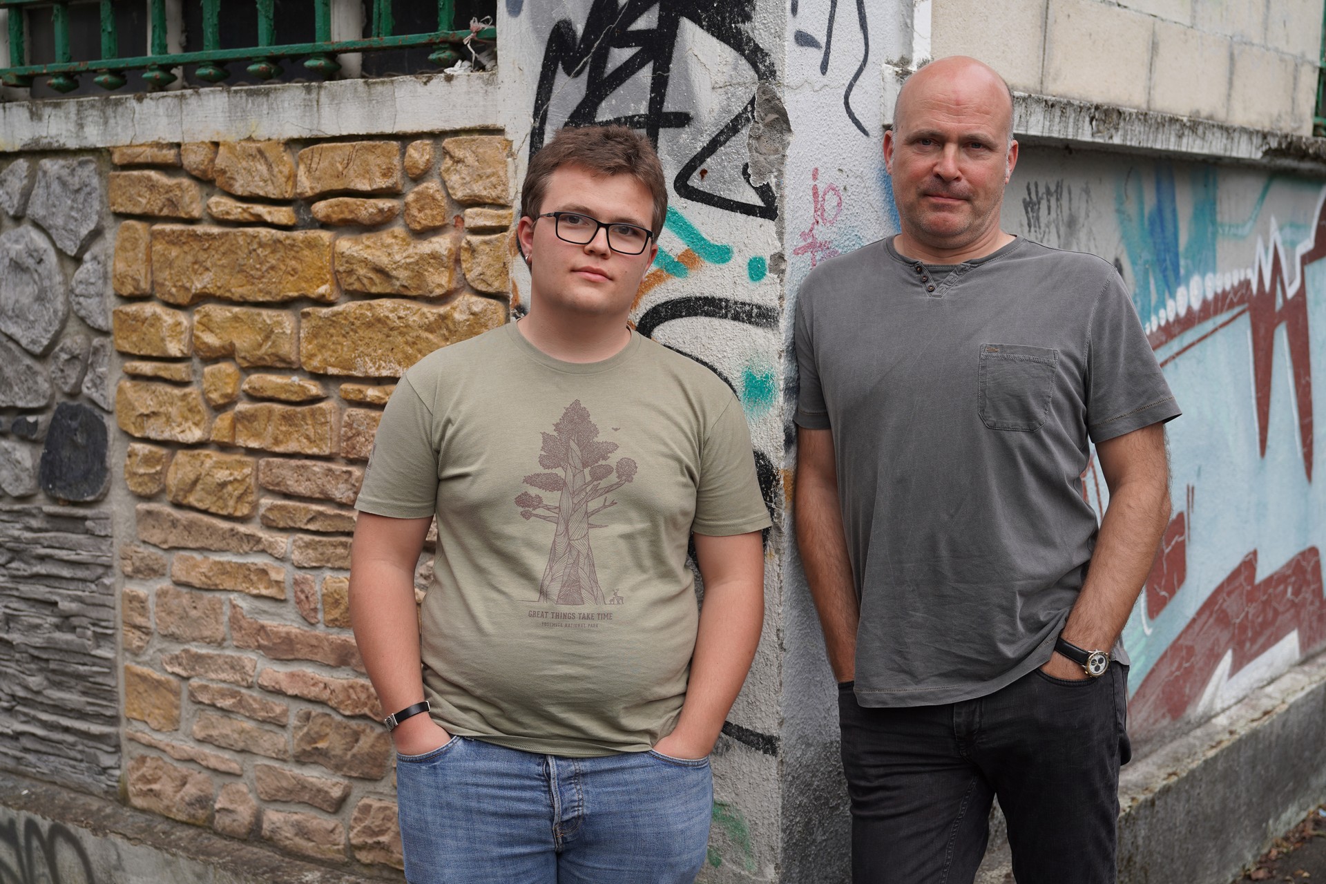 «Inoiz ez dugu esaten bertsolariak garenik»