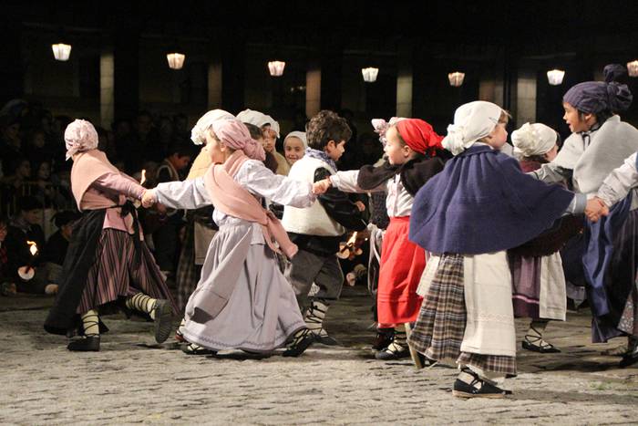 Olentzero eta Mari Domingi 2015 92 1450983325534