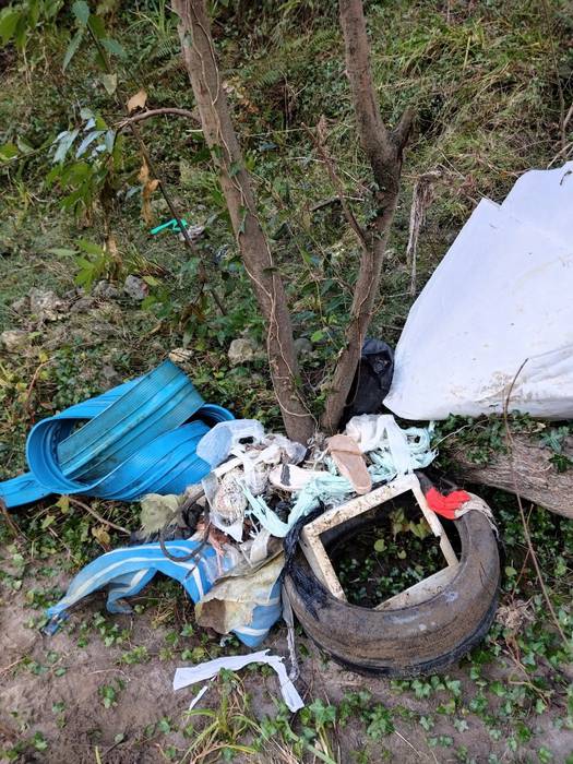 Ia 600 kilo hondakin gehiago jaso dira Oria ibaiaren ertzetan