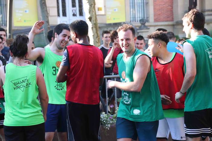 Parte hartze handia TAKEren  22 1530008532497