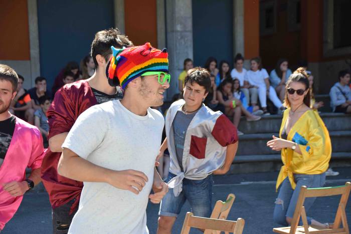 Anoeta festak 2019. kuadrill 18 1560618873376