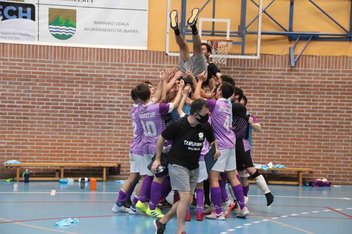 Lauburuko jubenilen beste lo 52 1622921598117