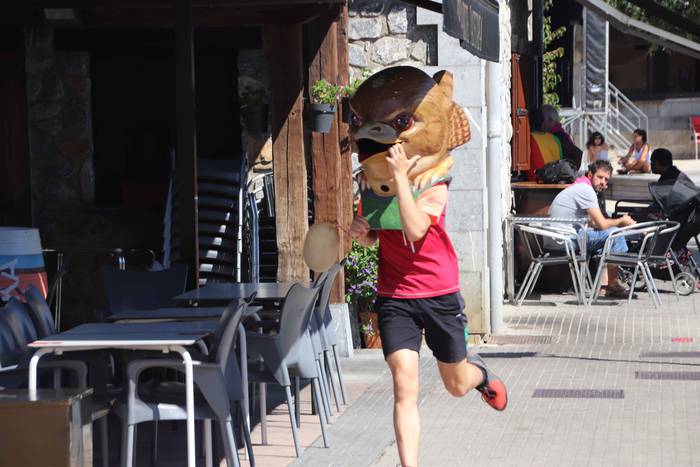 Txikiak buruhandiei ihesi ib 2 1566045817032