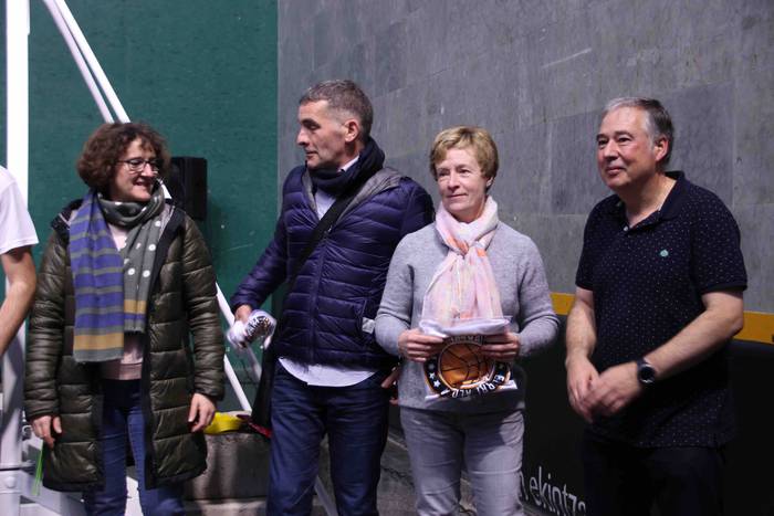 Herritarrei aurkeztu diete E 13 1573321420773