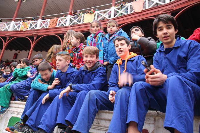 Ikuskizun polita, lehen zeze 6 1487873480023