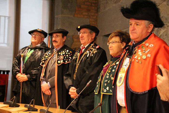 Tolosako Babarrun Kofradiako kide berriak 27 1479648815686