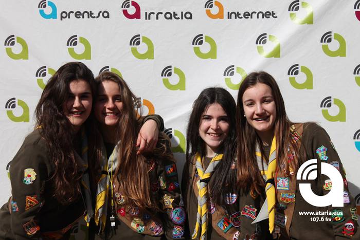 Photocoll-ean jartzeak saria 19 1488129987555