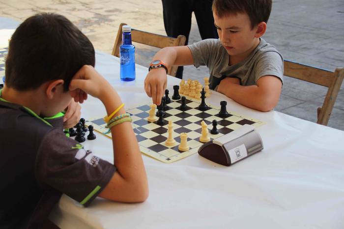 Berazubi auzoa txapel jaurti 6 1570973452475