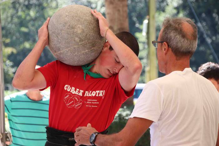 Uganetarrak gehiago izan dir 65 1537015180820