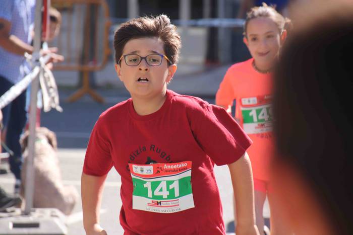 Anoetako haur krosa 46 1529746282569