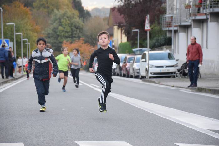 IKAZTEGIETAKO XVII. HERRI KR 10 1511032249772