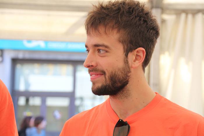 Aurpegi ezagunak bozka emate 64 1489931382179